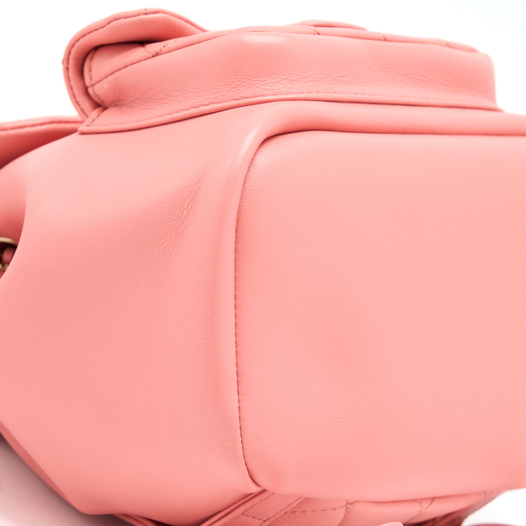 DUMA MINI BACKPACK LAMBSKIN PINK LGHW(MICROCHIP)