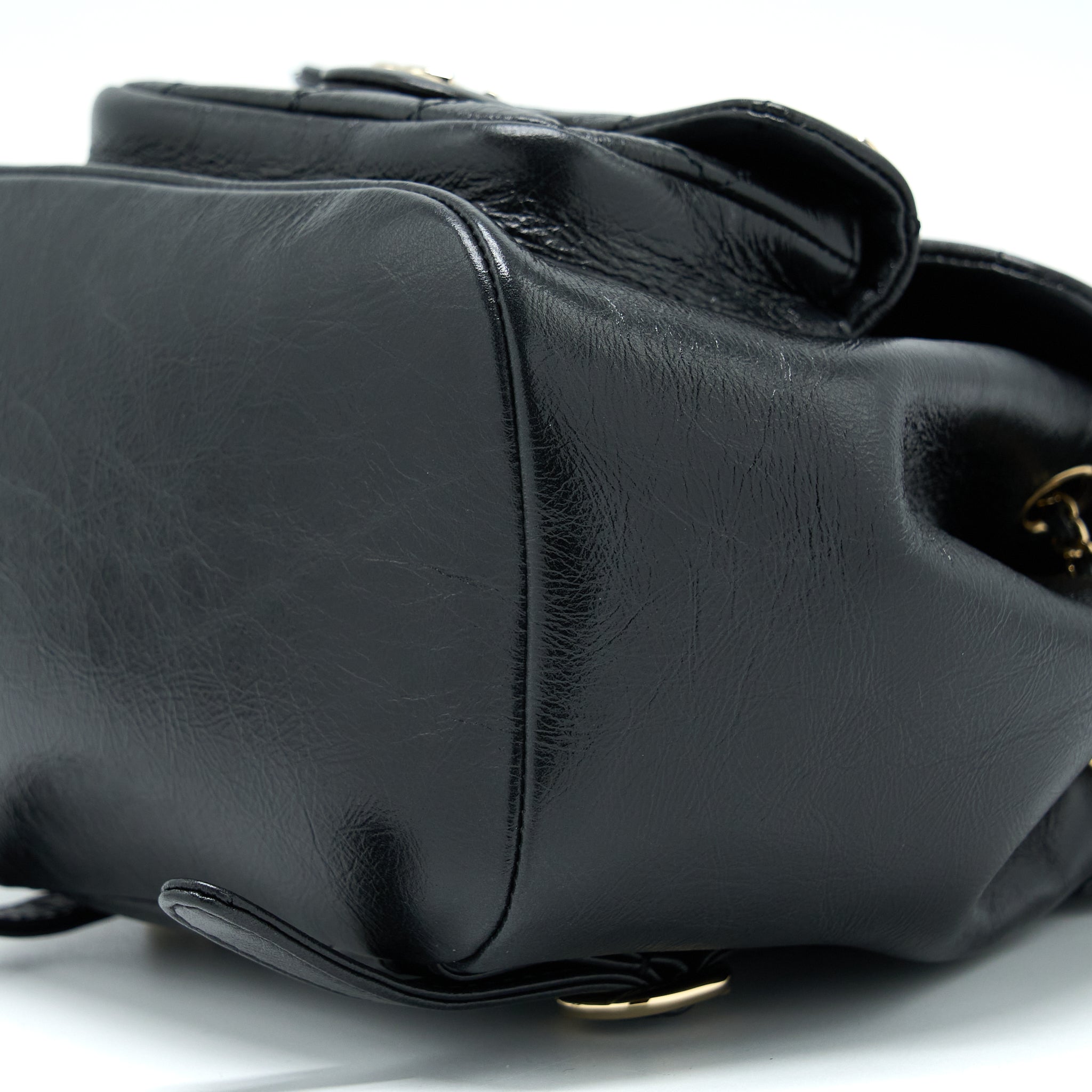 22C MINI DUMA BACKPACK AGED CALFSKIN BLACK LGHW (MICROCHIP)