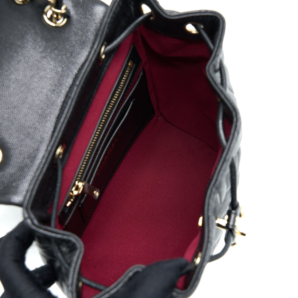 23S MINI FLAP BACKPACK CAVIAR BLACK LGHW (MICROCHIP)