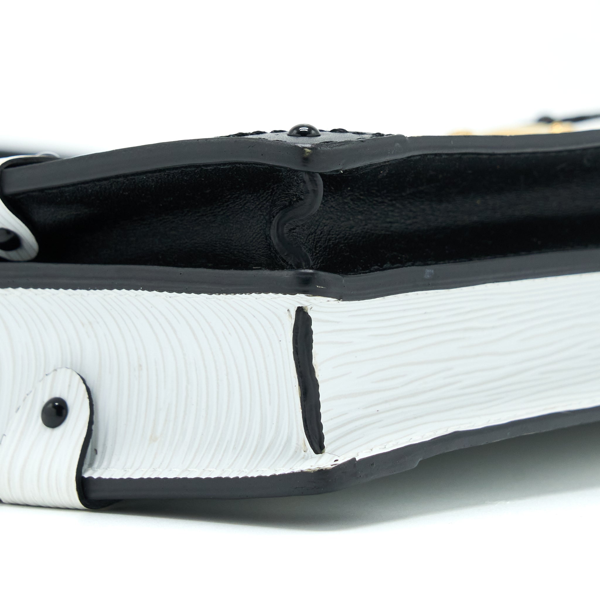 TRUNK CLUTCH EPI BLACK/WHITE GHW