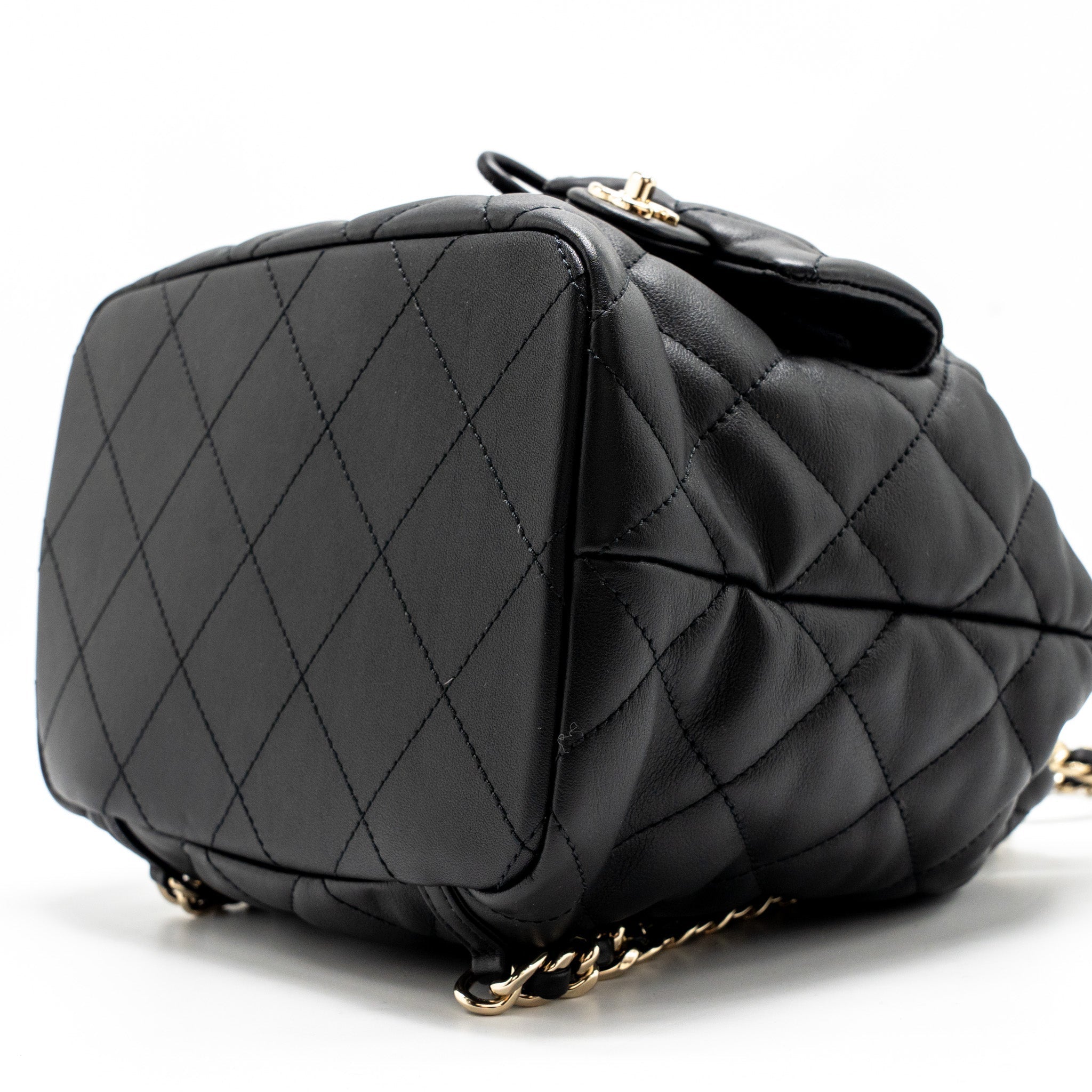 DRAWSTRING TWO POCKETS BACKPACK CALFSKIN BLACK LGHW (MICROCHIP)