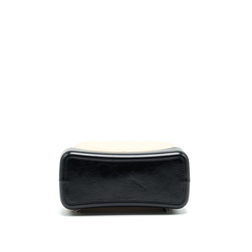 GABRIELLE BACKPACK BEIGE/ BLACK DOUBLE COLOUR HARDWARE