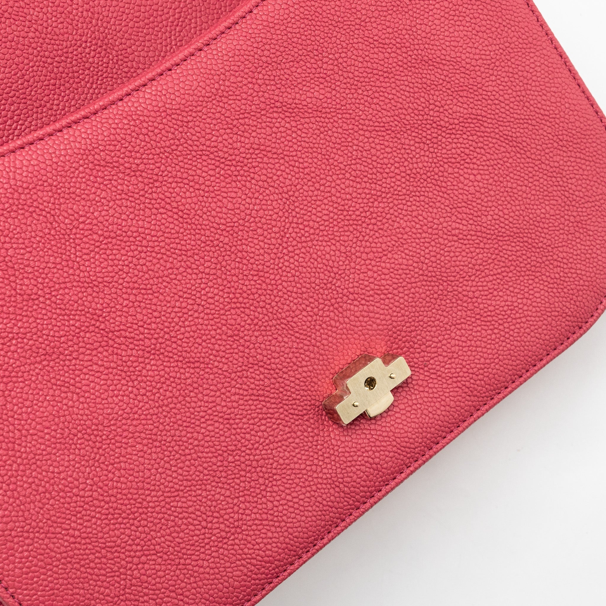 GIANT CC LOGO MESSENGER BAG GRAINED CALFSKIN PINK LGHW