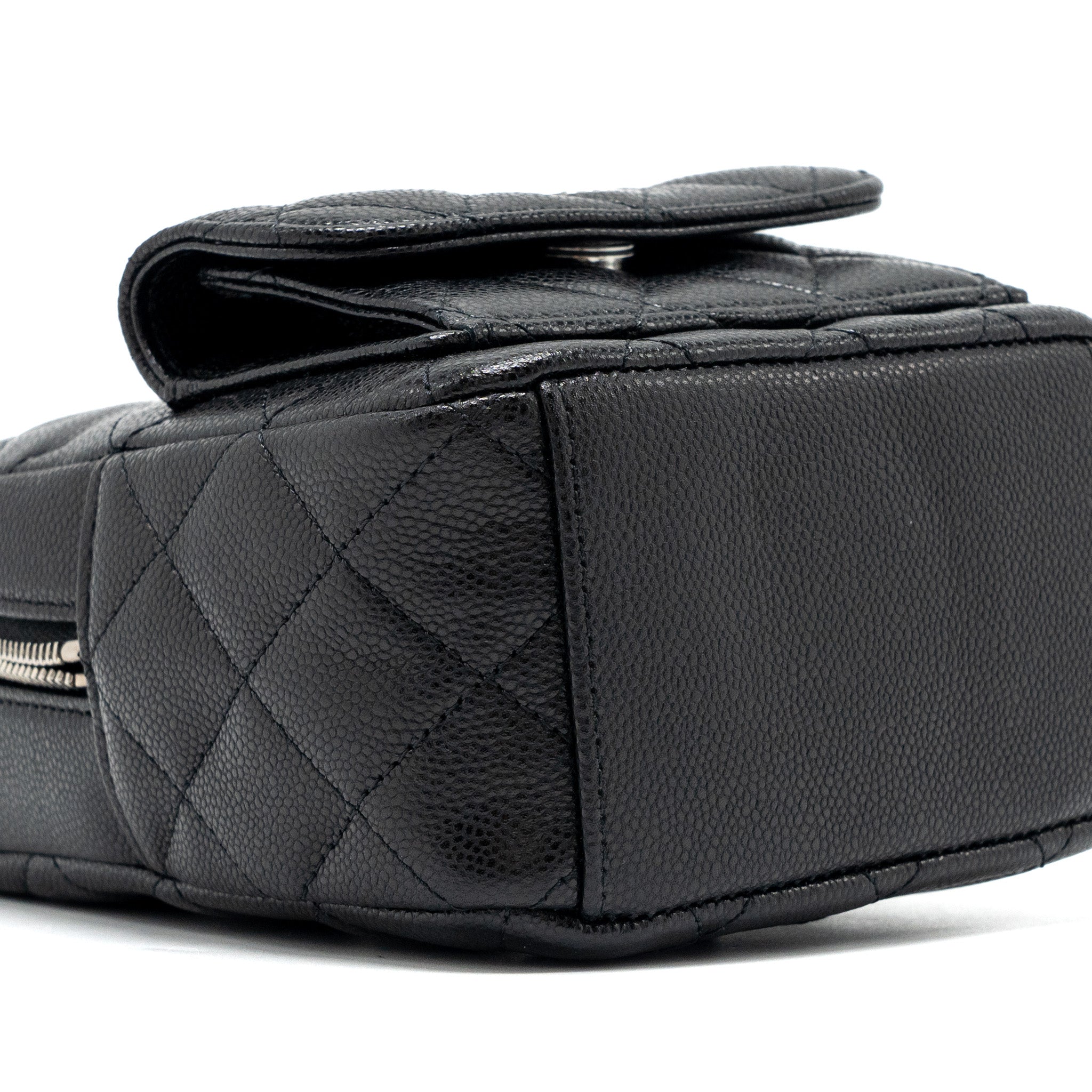 24C MINI BACKPACK/CROSSBODY BAG CAVIAR BLACK SHW(MICROCHIP)