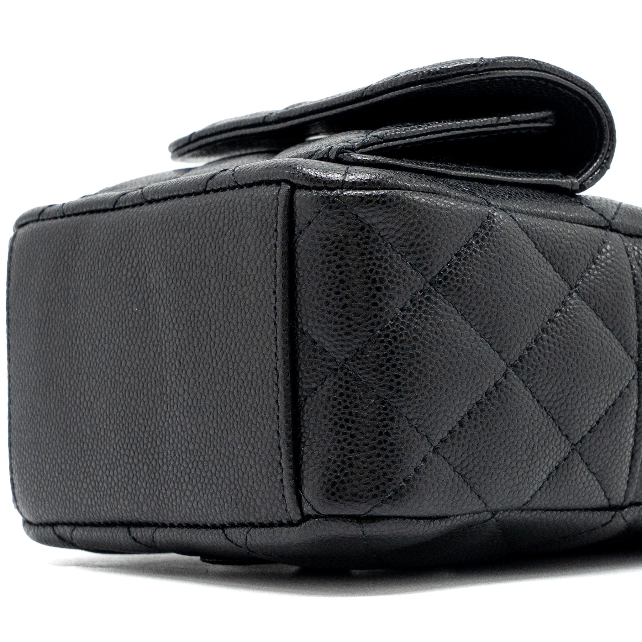 24C MINI BACKPACK/CROSSBODY BAG CAVIAR BLACK SHW(MICROCHIP)