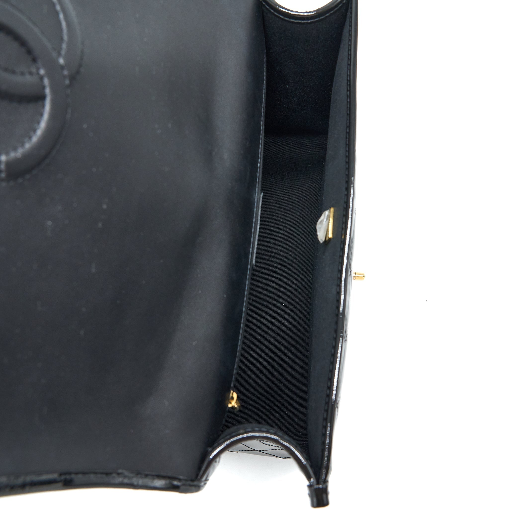 22K LARGE BACKPACK PATENT BLACK BRUSHED GHW (MICROCHIP)