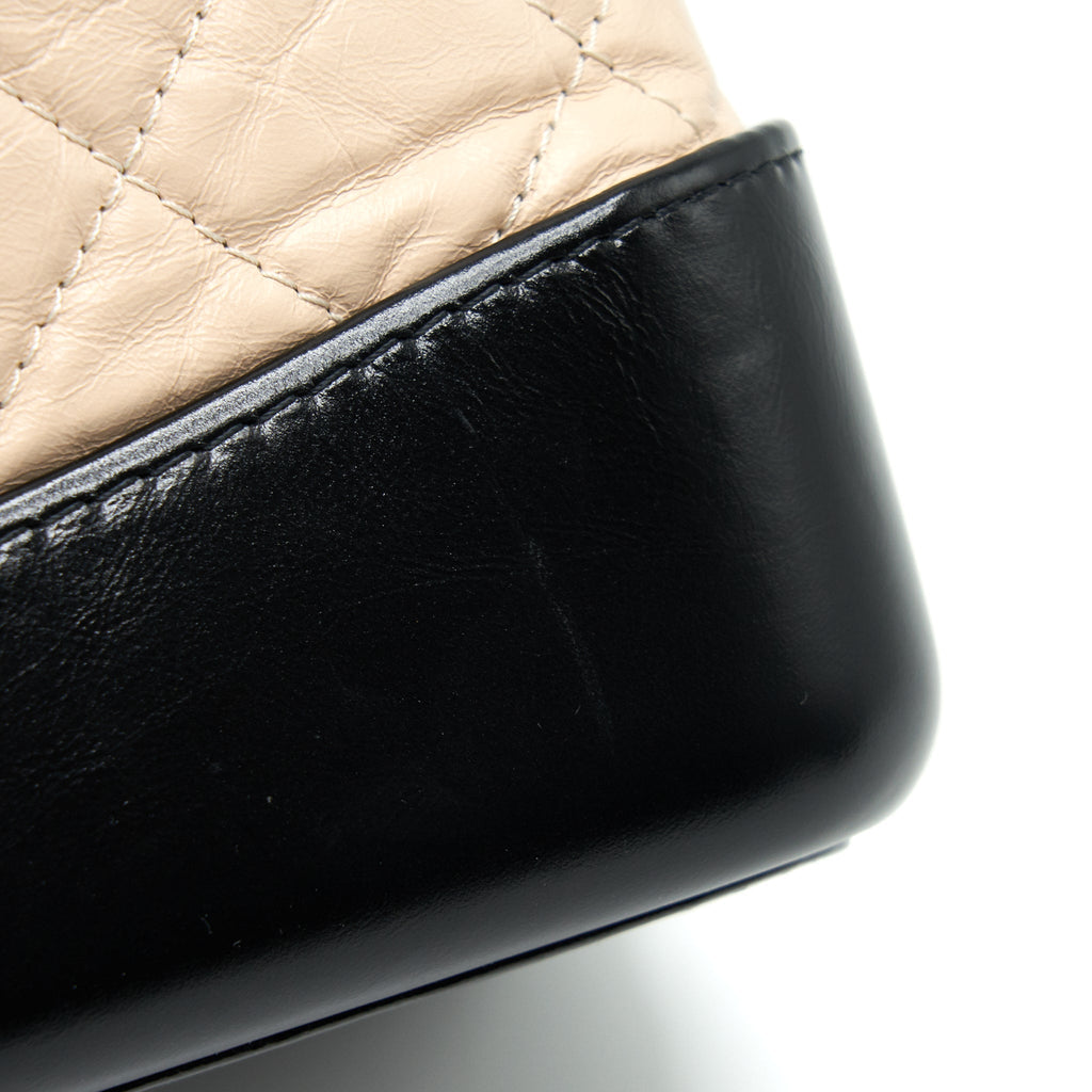 GABRIELLE BACKPACK BEIGE/ BLACK DOUBLE COLOUR HARDWARE