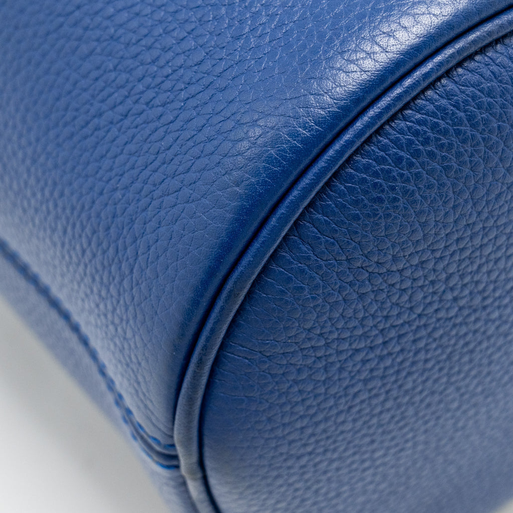 ATELIER ROLLER MESSENGER BAG CALFSKIN NAVY SHW