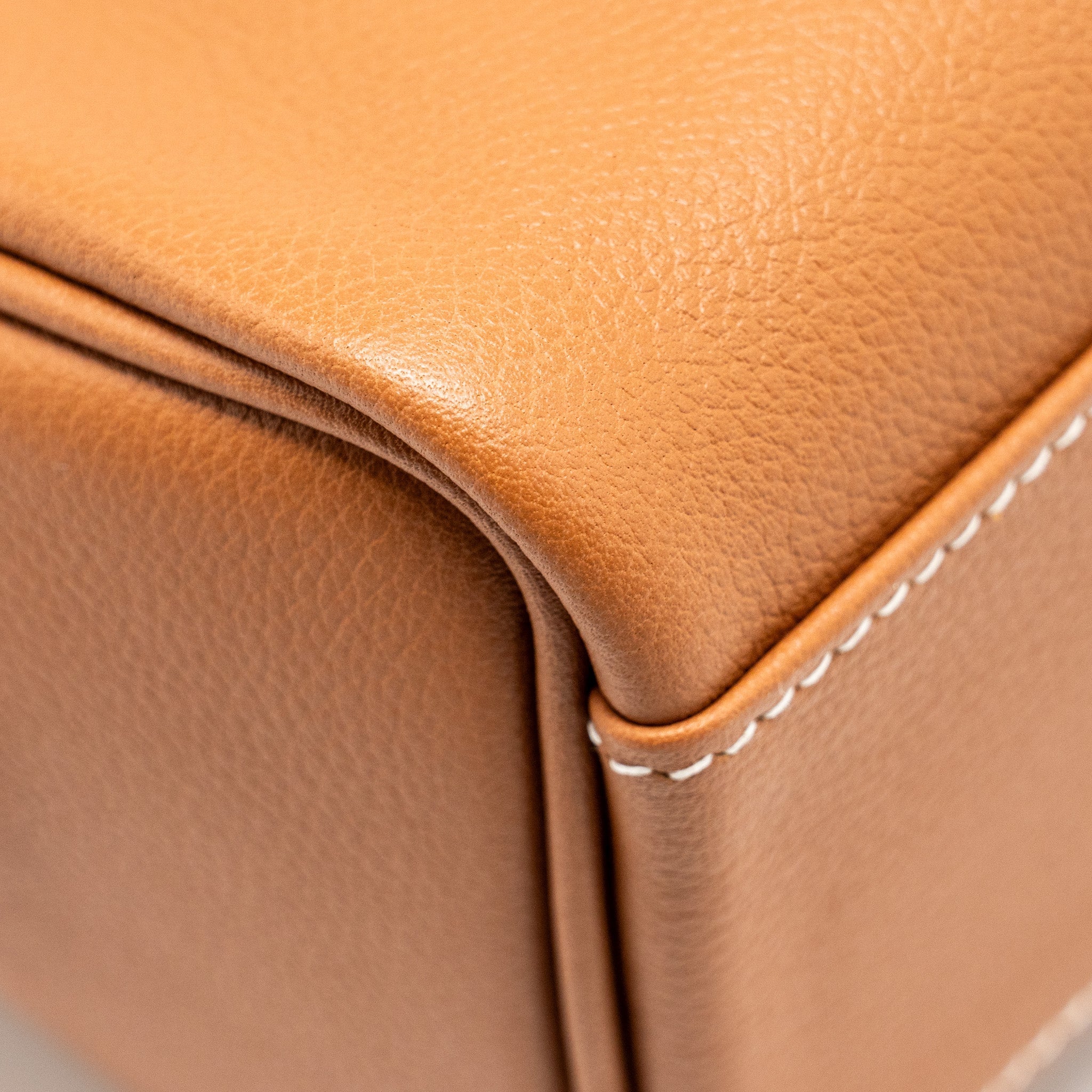 KELLY MESSENGER PM BAG EVERCOLOR GOLD SHW