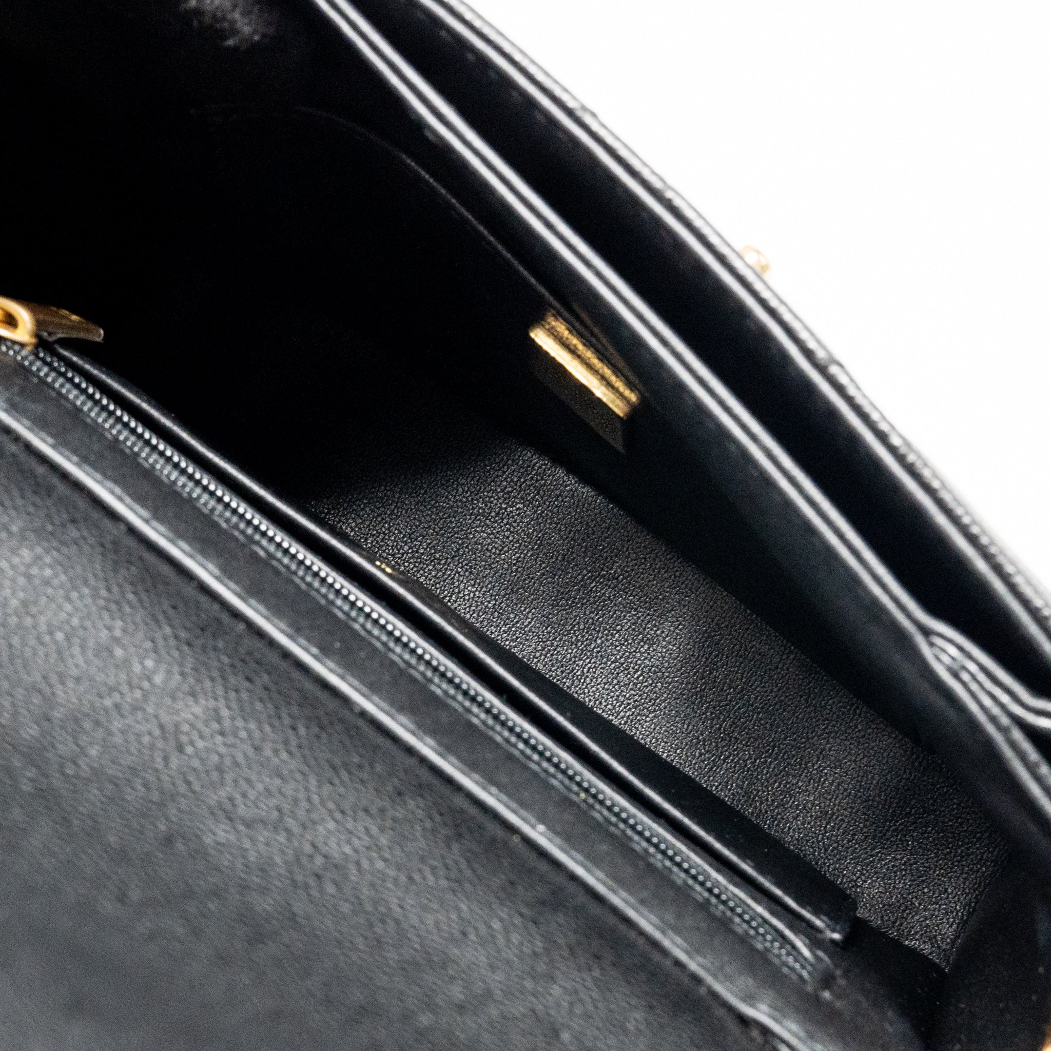 24K TOP HANDLE MESSENGER BAG WITH REMOVABLE CHAIN CAVIAR BLACK GHW(MICROCHIP)