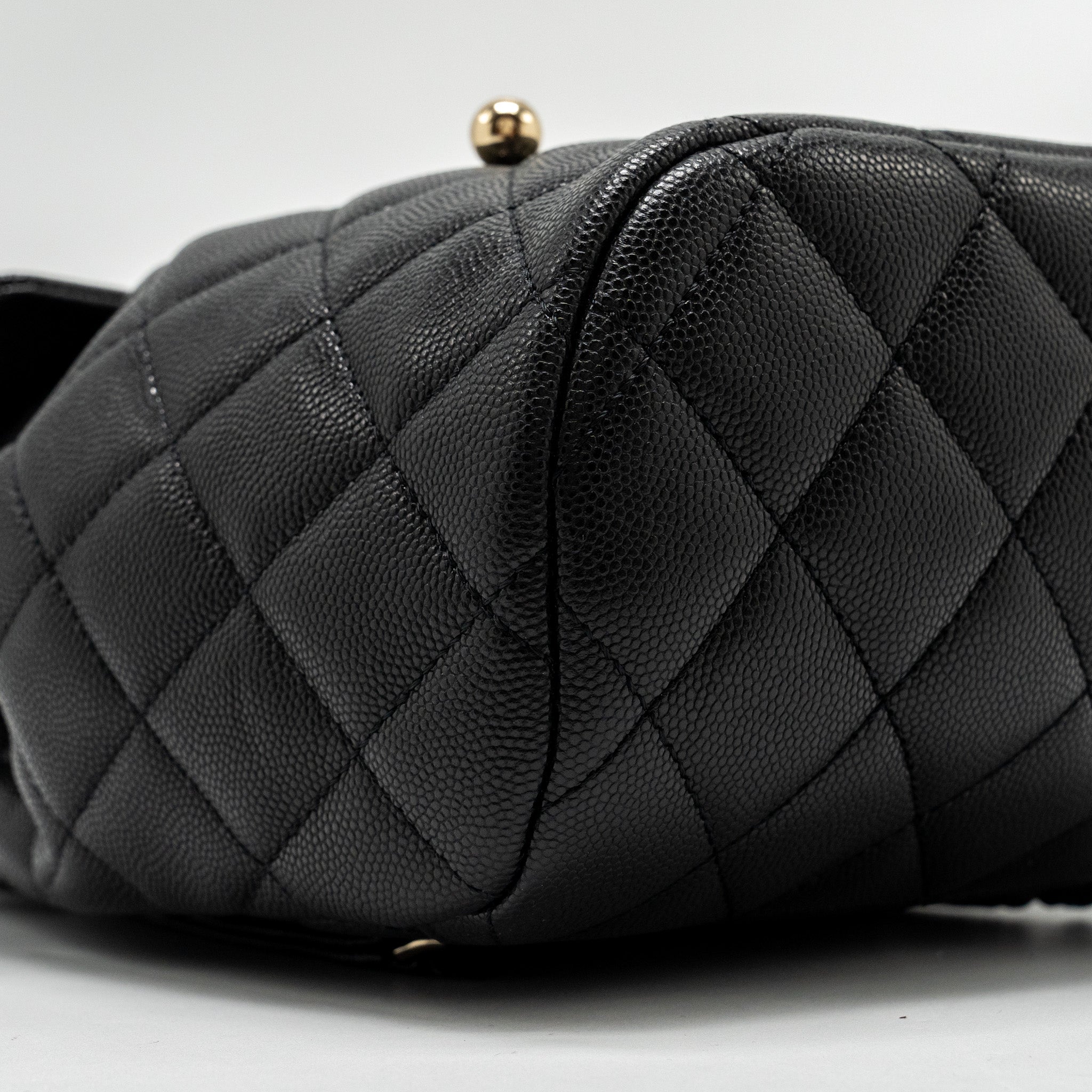 23S QUILTED MINI BACKPACK CAVIAR BLACK LGHW (MICROCHIP)