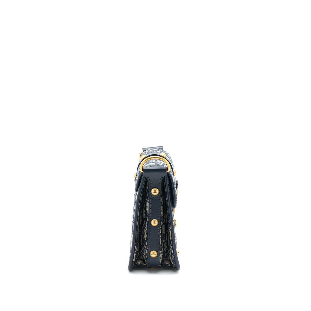 ADDICT VERTICAL MESSENGER BAG OBLIQUE CANVAS BLUE GHW