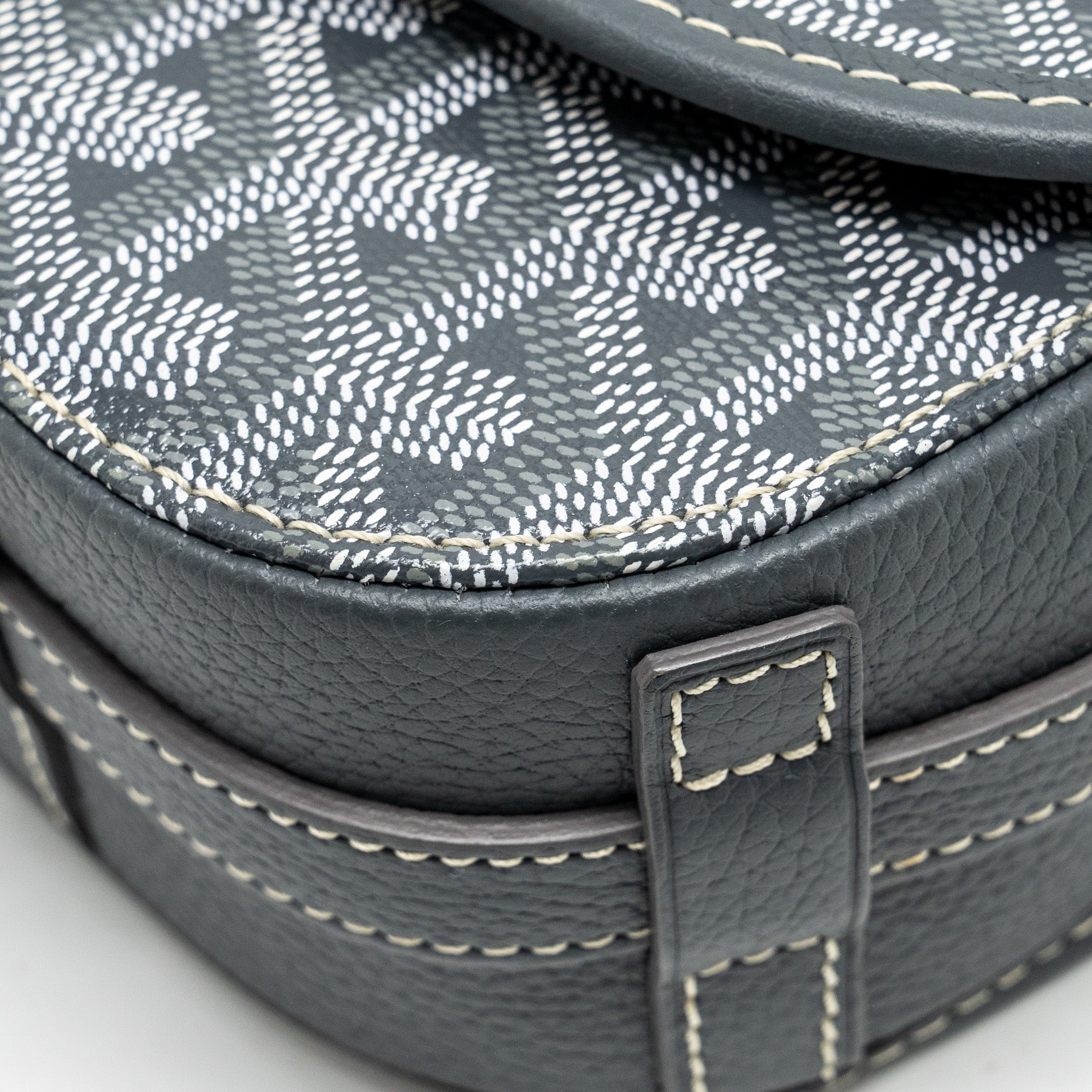 BELVEDERE PM MESSENGER BAG GOYARDINE CANVAS CALFSKIN GREY SHW