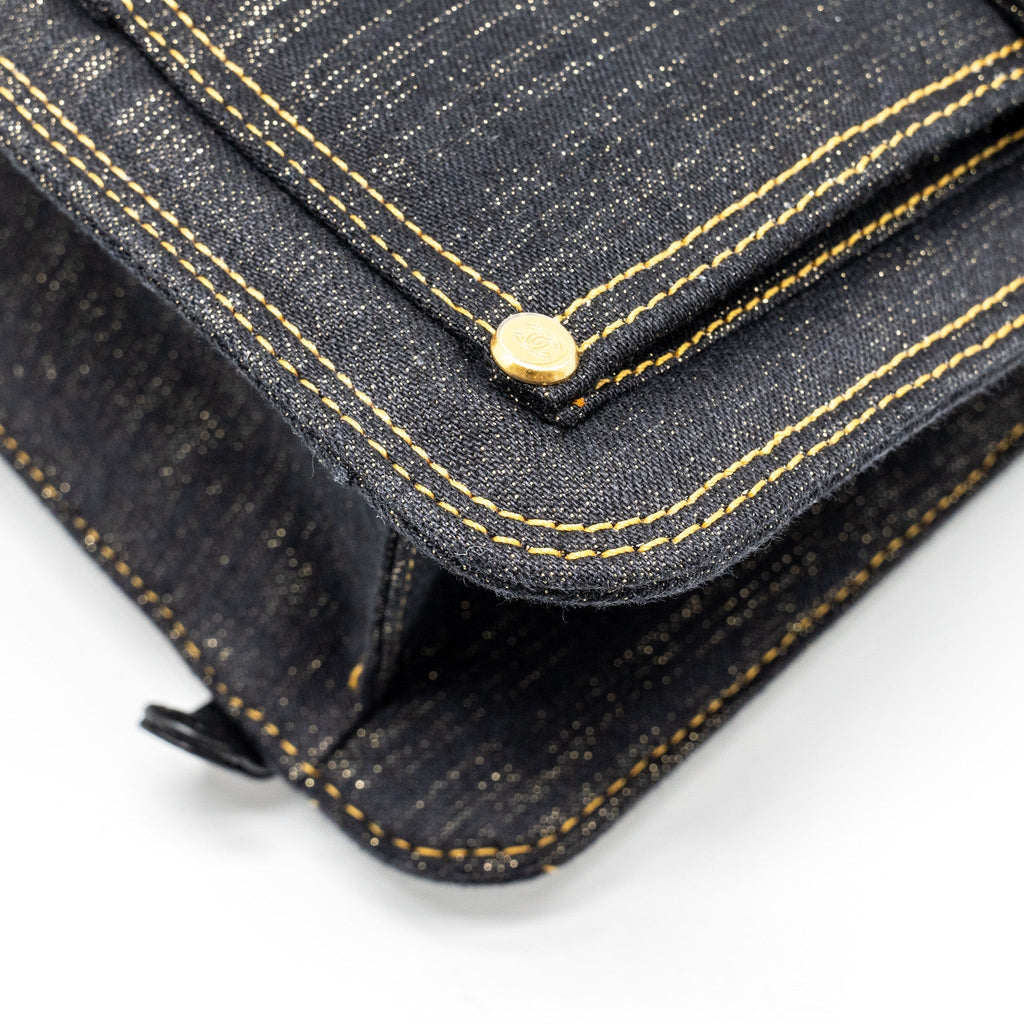 23S FLAP BACKPACK DENIM DARK BLUE WITH BRUSHED GHW (MICROCHIP)