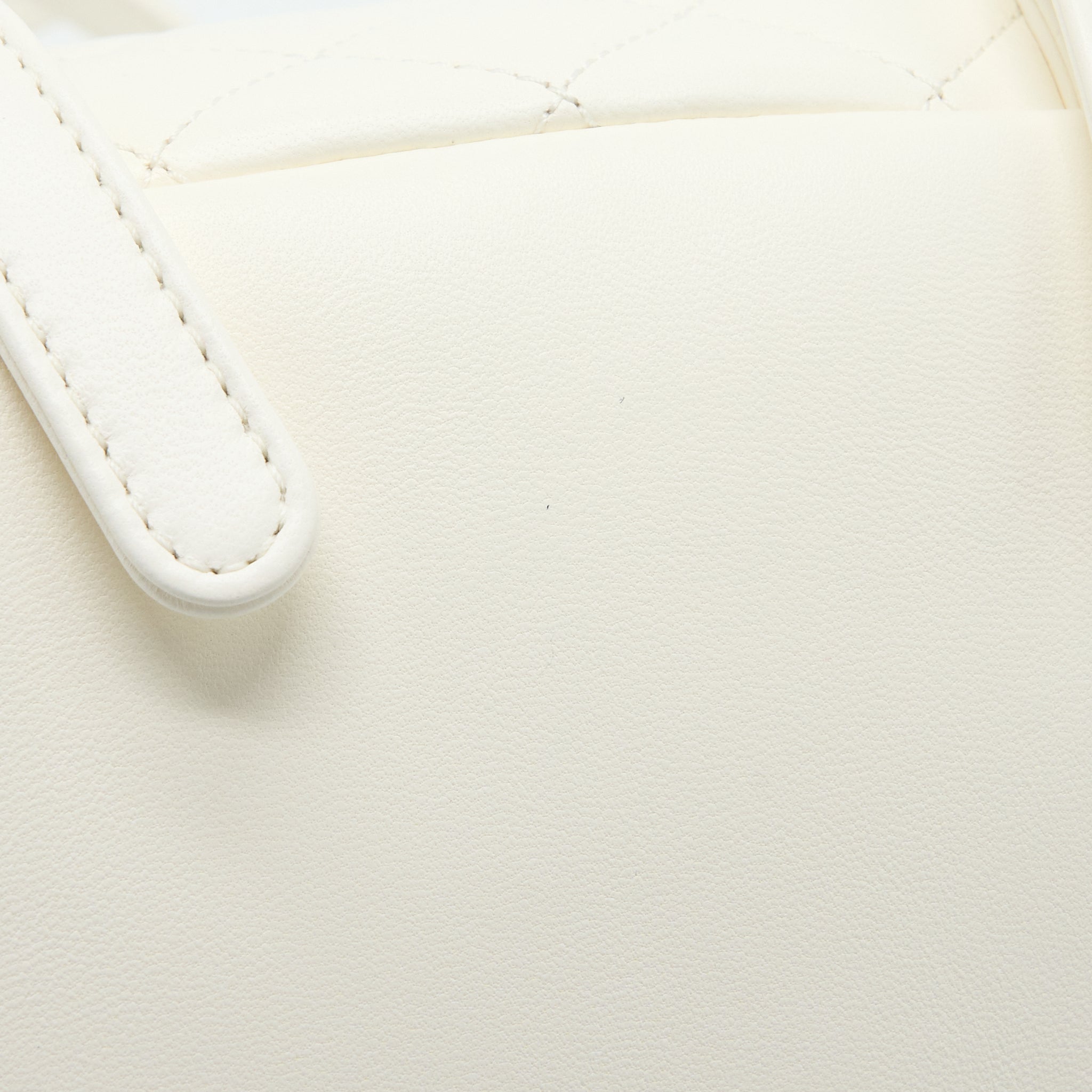 DUMA MINI BACKPACK LAMBSKIN WHITE LGHW (MICROCHIP)