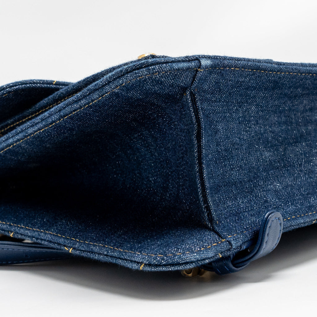 23S FLAP BACKPACK DENIM BLUE GHW (MICROCHIP)