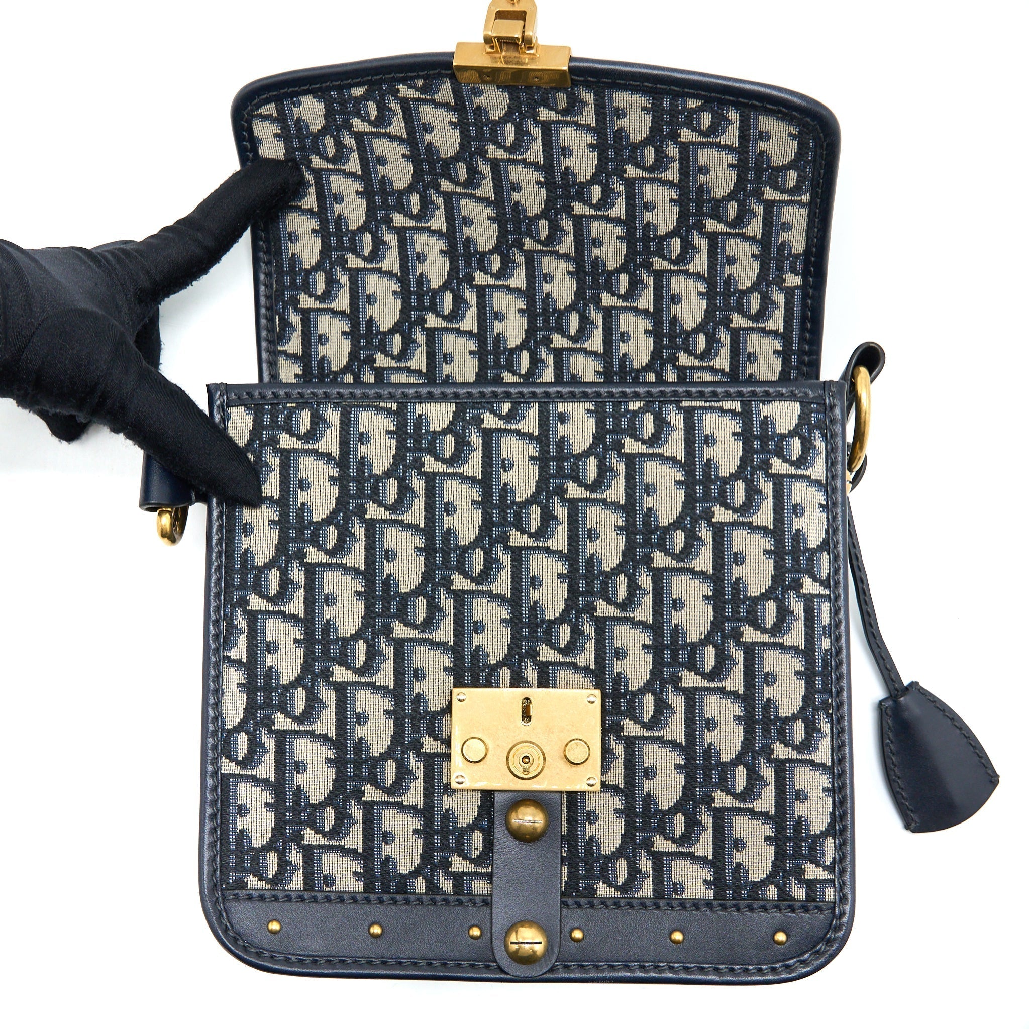 ADDICT VERTICAL MESSENGER BAG OBLIQUE CANVAS BLUE GHW