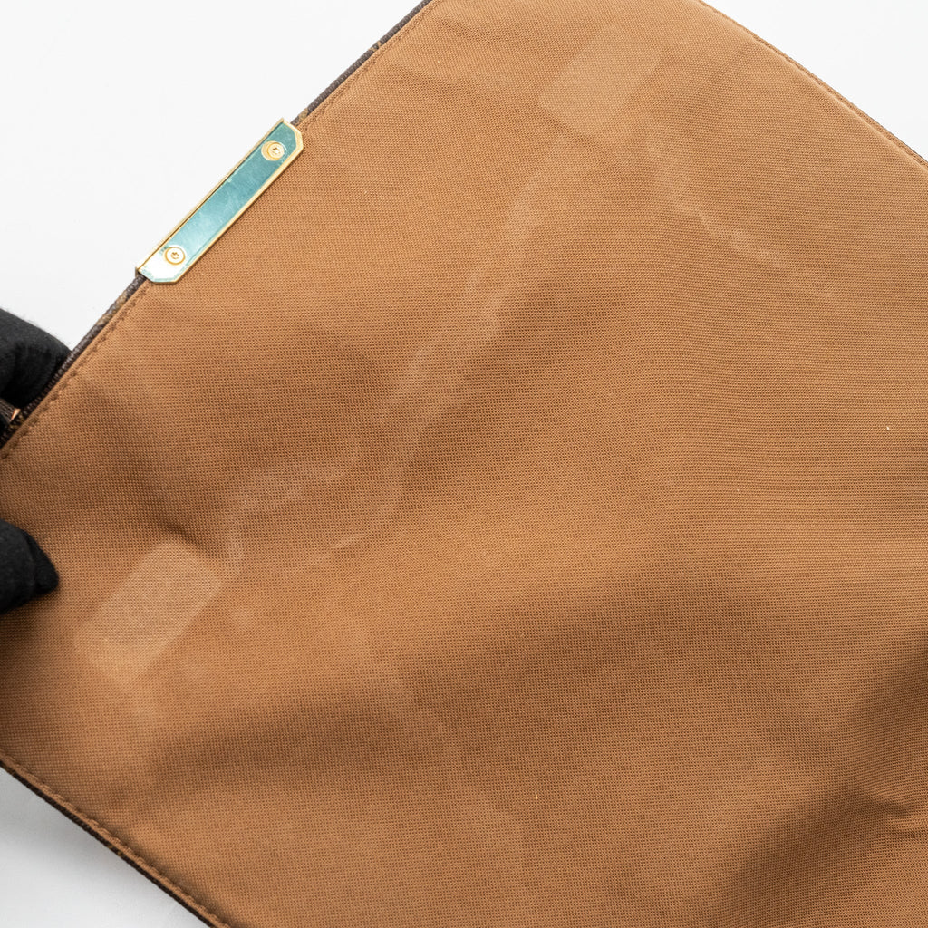 MEN’S MESSENGER BAG MONOGRAM CANVAS GHW