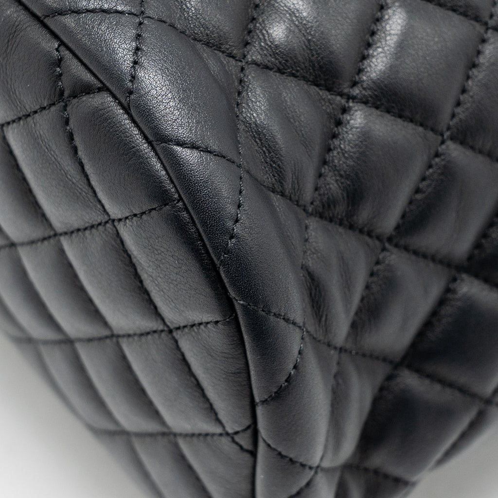 SMALL URBAN SPIRIT QUILTED BACKPACK CALFSKIN BLACK GHW