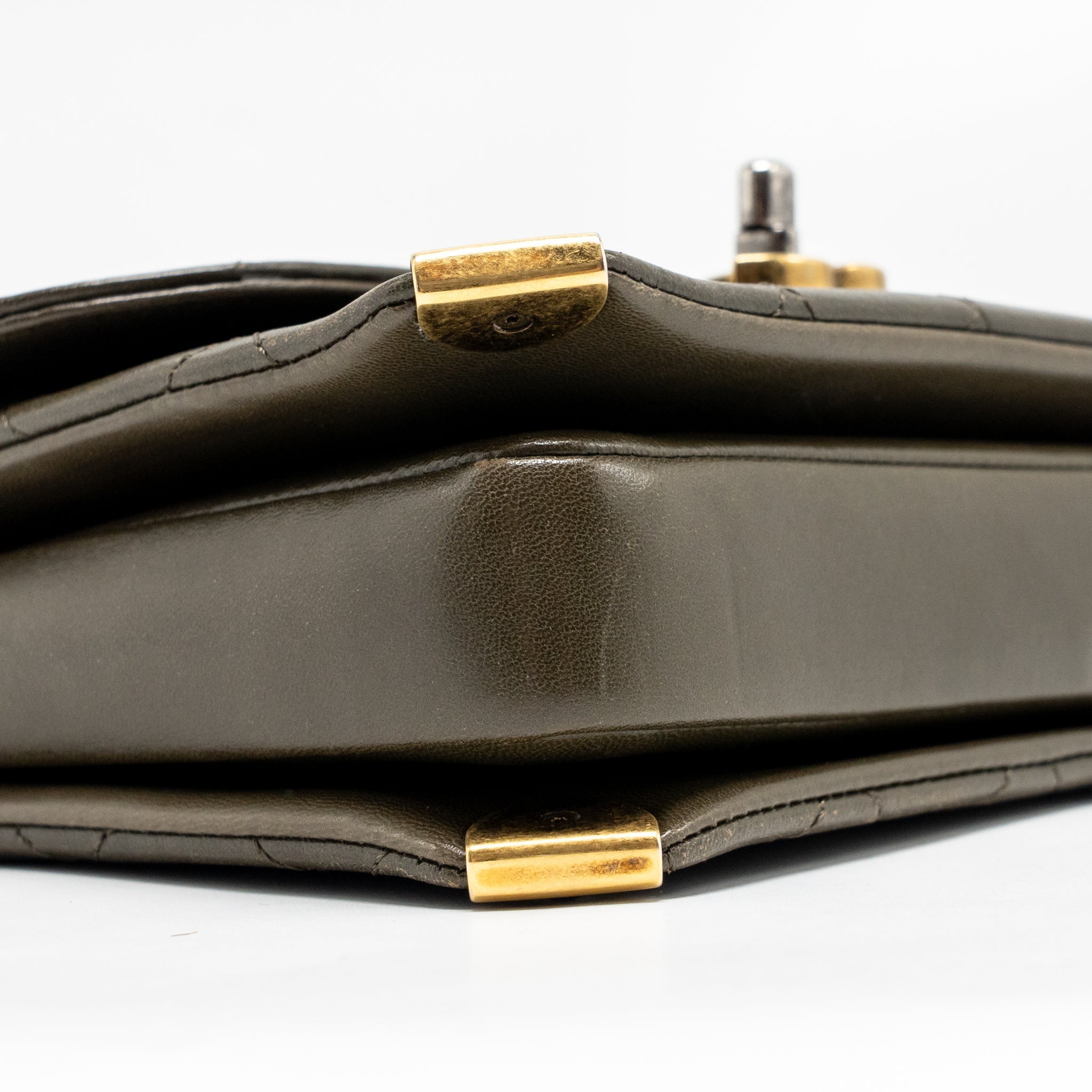 QUILTED MESSENGER FLAP BAG LAMBSKIN OLIVE GREEN MULTICOLOUR HARDWARE