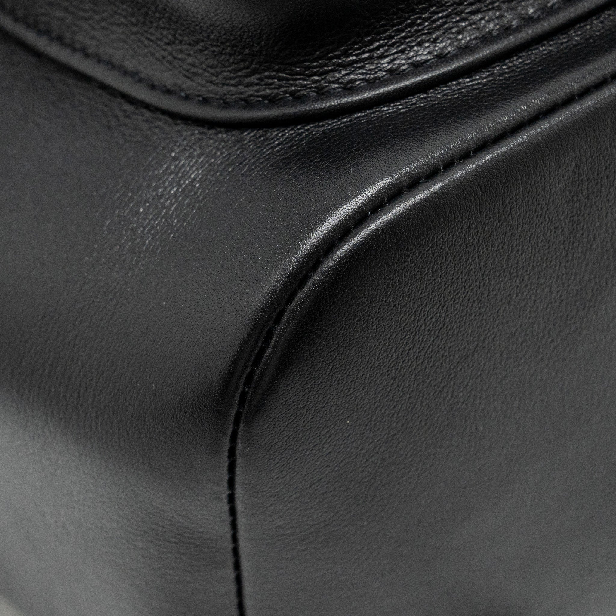 23C LARGE DUMA BACKPACK CALFSKIN BLACK LGHW (MICROCHIP)