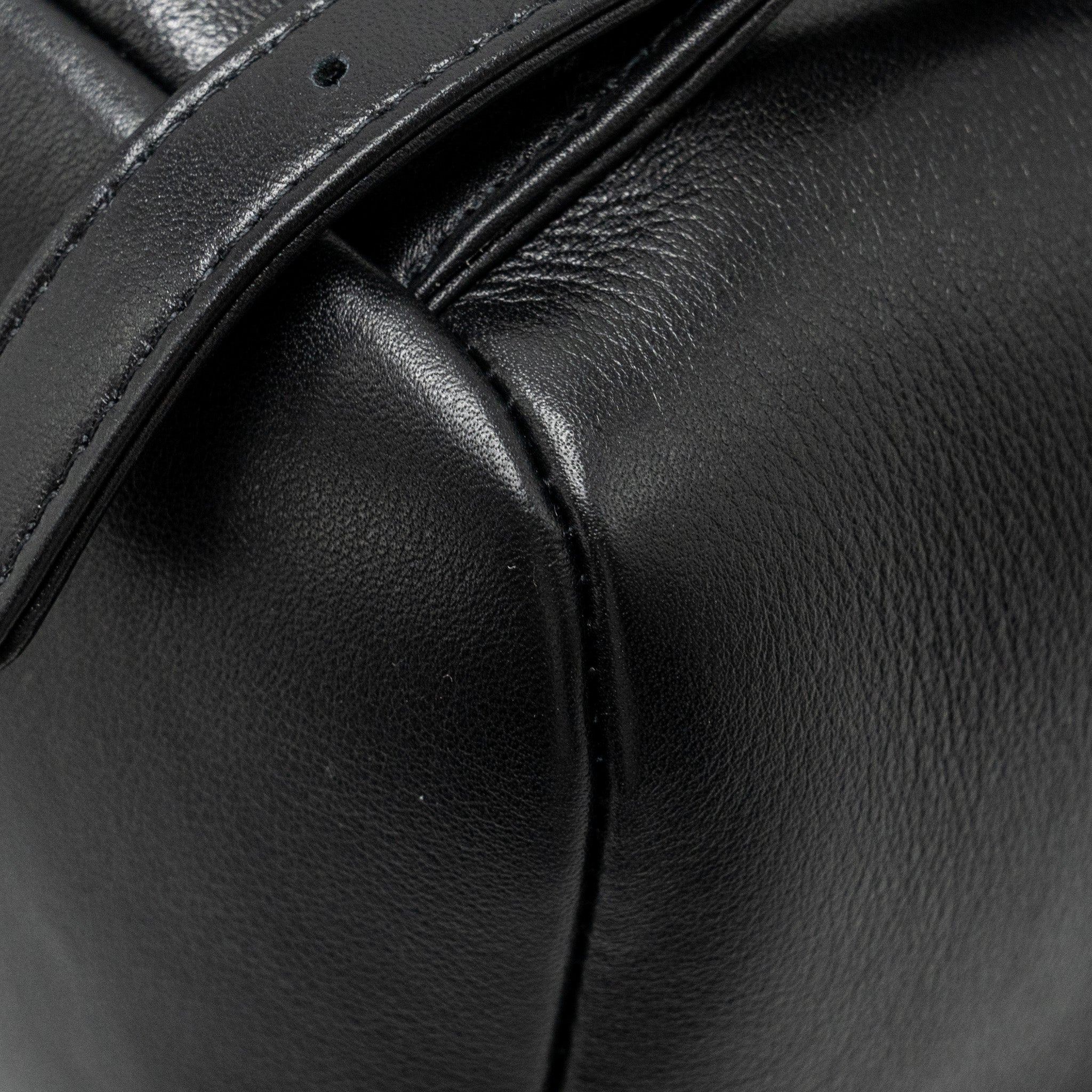 23C LARGE DUMA BACKPACK CALFSKIN BLACK LGHW (MICROCHIP)