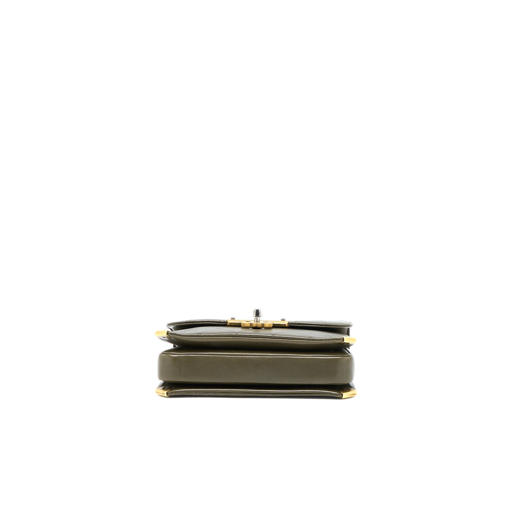 MESSENGER FLAP BAG LAMBSKIN OLIVE GREEN RUTHENIUM GHW