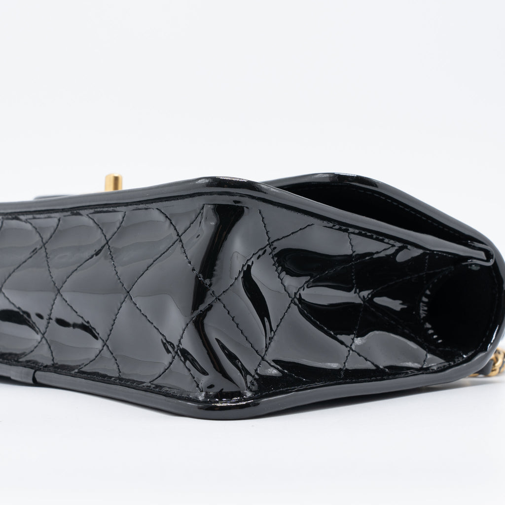 22K TOP HANDLE MESSENGER BAG PATENT LEATHER BLACK BRUSHED GHW (MICROCHIP)
