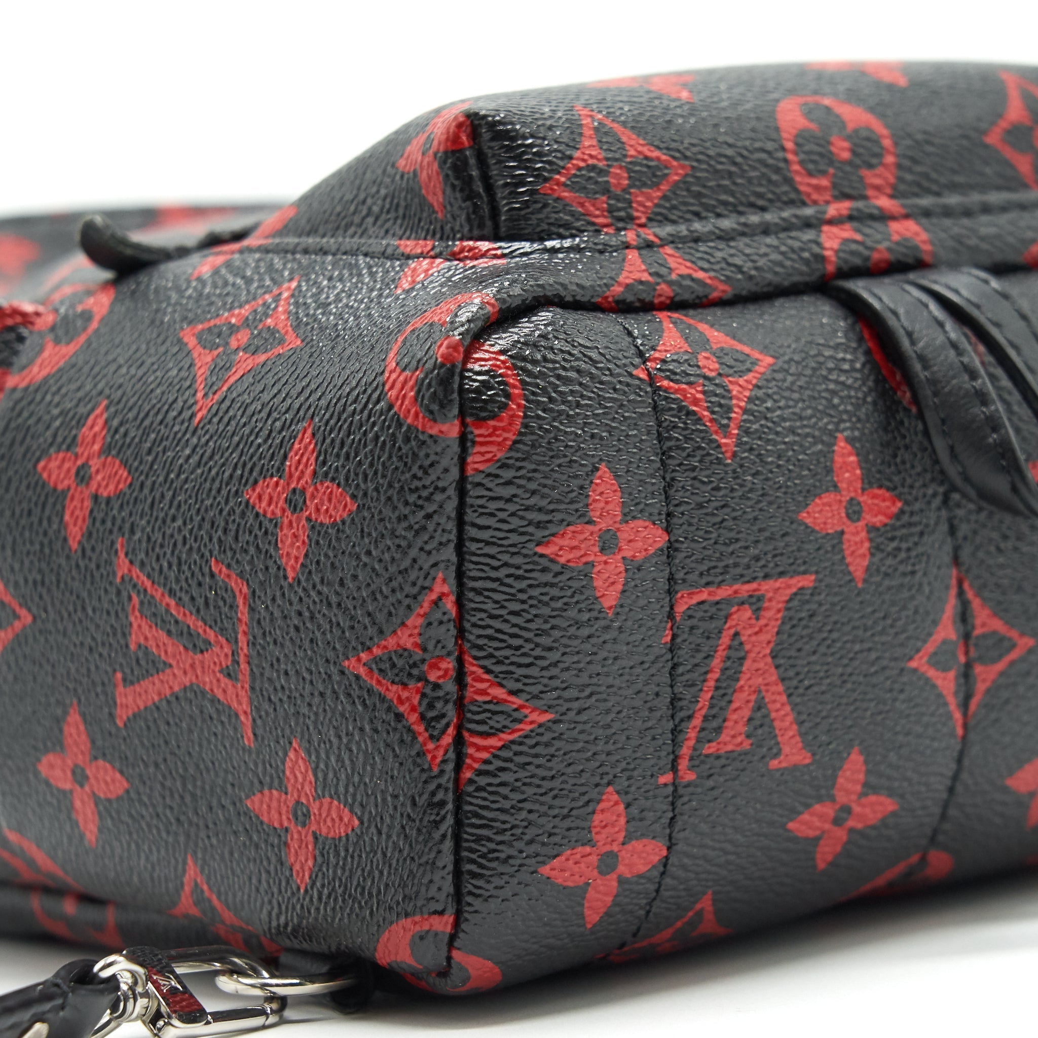 PALM SPRINGS MINI BACKPACK IN BLACK AND RED