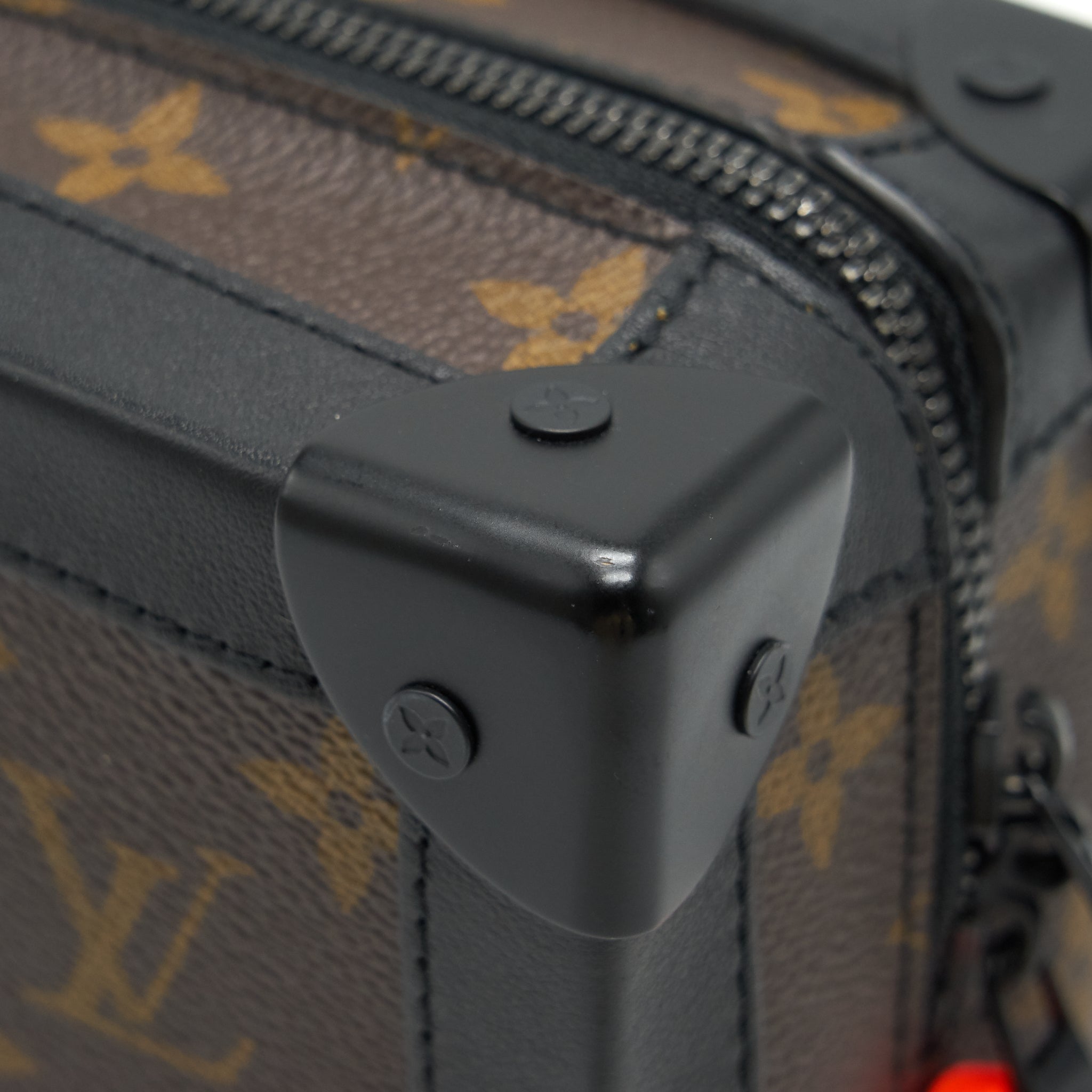 MONOGRAM SOFT TRUNK LIMITED EDITION