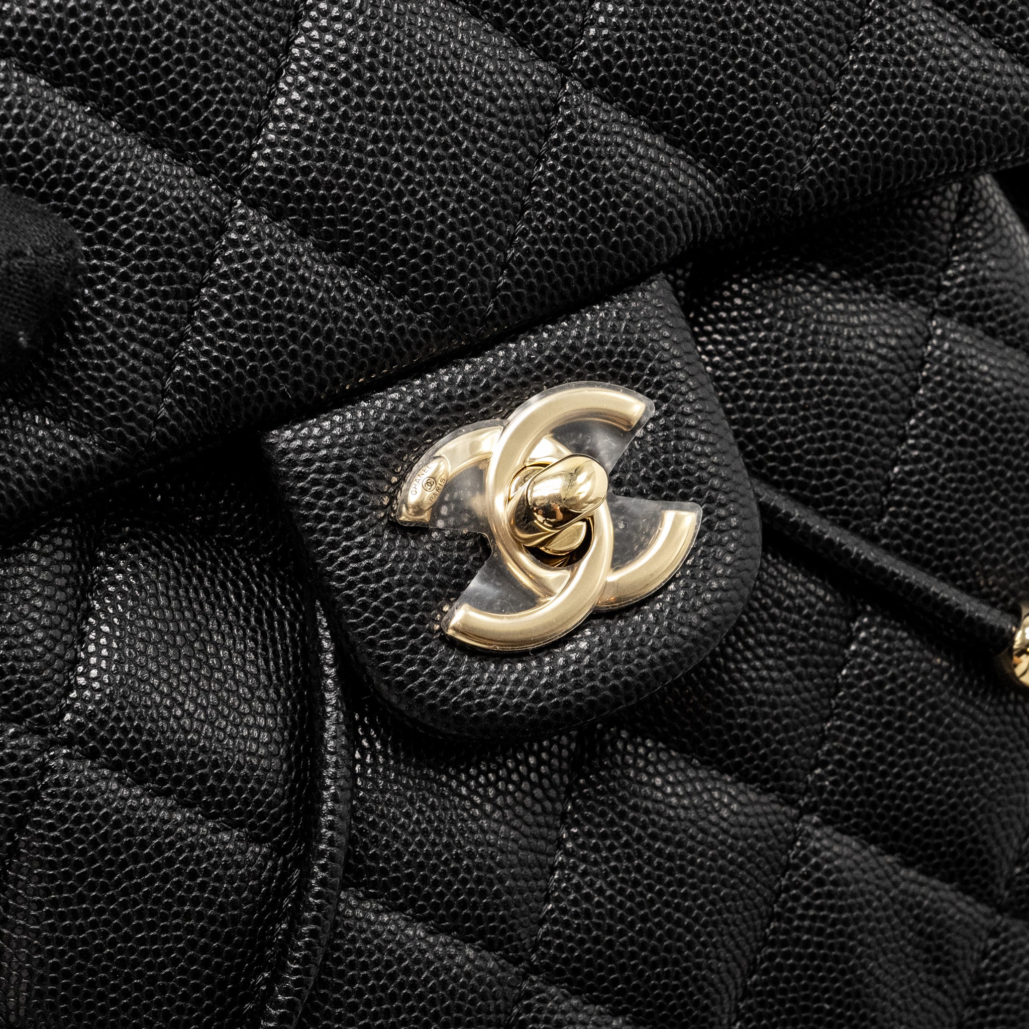 23S QUILTED MINI BACKPACK CAVIAR BLACK LGHW (MICROCHIP)