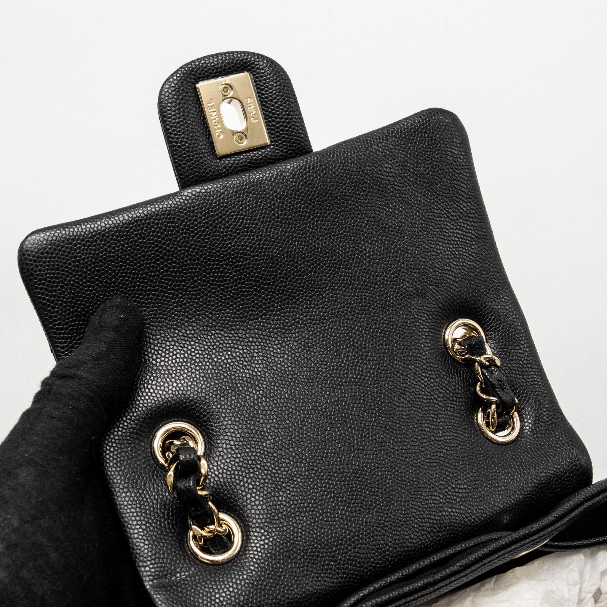 23S QUILTED MINI BACKPACK CAVIAR BLACK LGHW (MICROCHIP)