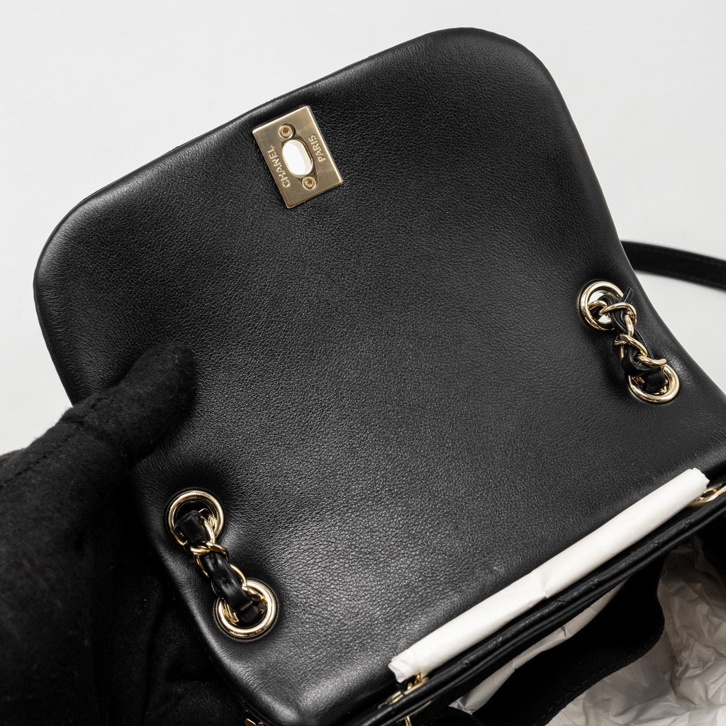 23C LARGE DUMA BACKPACK CALFSKIN BLACK LGHW (MICROCHIP)