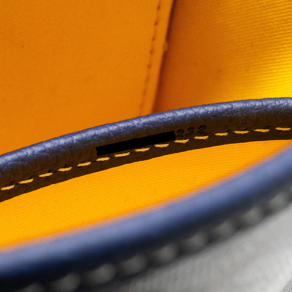 BELVEDERE PM MESSENGER BAG GOYARDINE CANVAS/CALFSKIN NAVY SHW