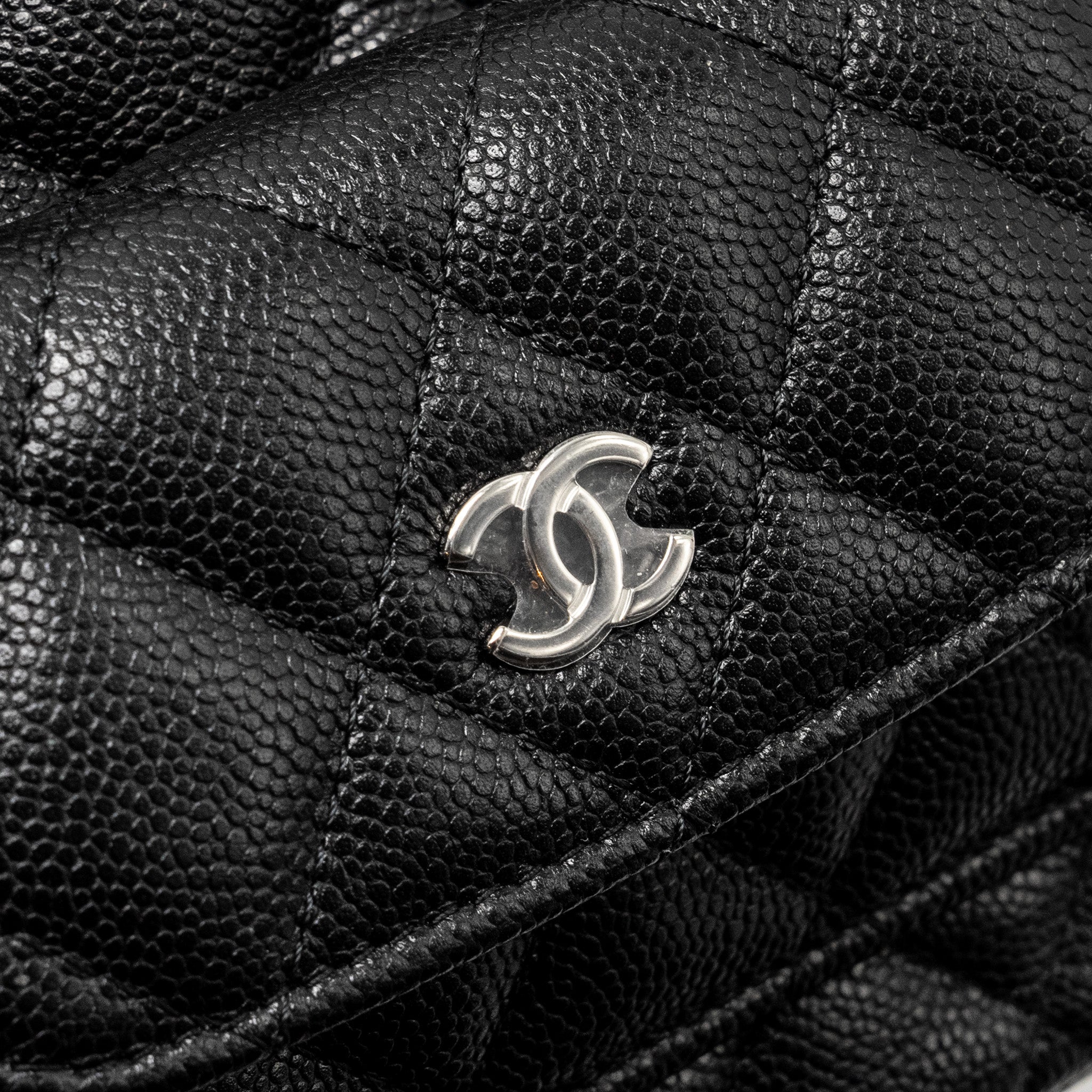 24P MINI BACKPACK/CROSSBODY BAG CAVIAR BLACK SHW (MICROCHIP)