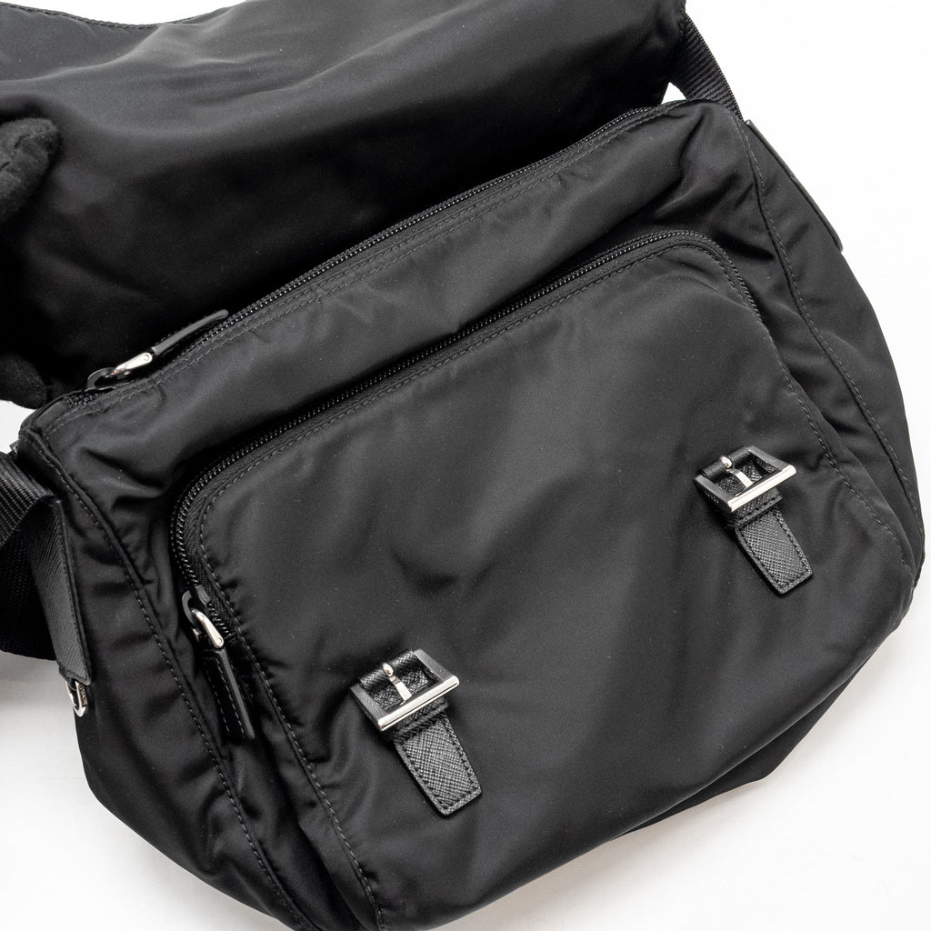MESSENGER BAG RE-NYLON BLACK SHW