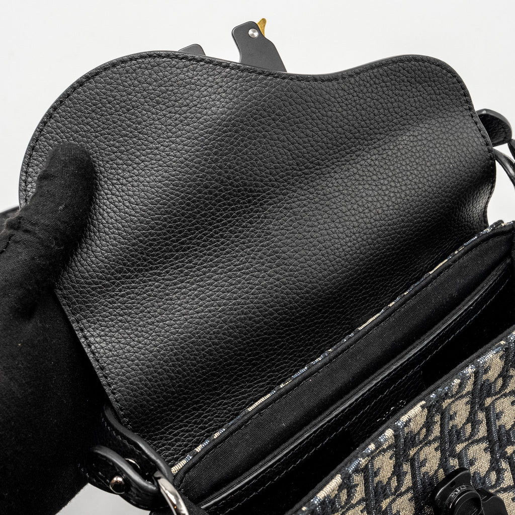HOMME MINI SADDLE MESSENGER BAG WITH FLAP OBLIQUE JACQUARD/GRAINED CALFSKIN MULTICOLOUR HARDWARE