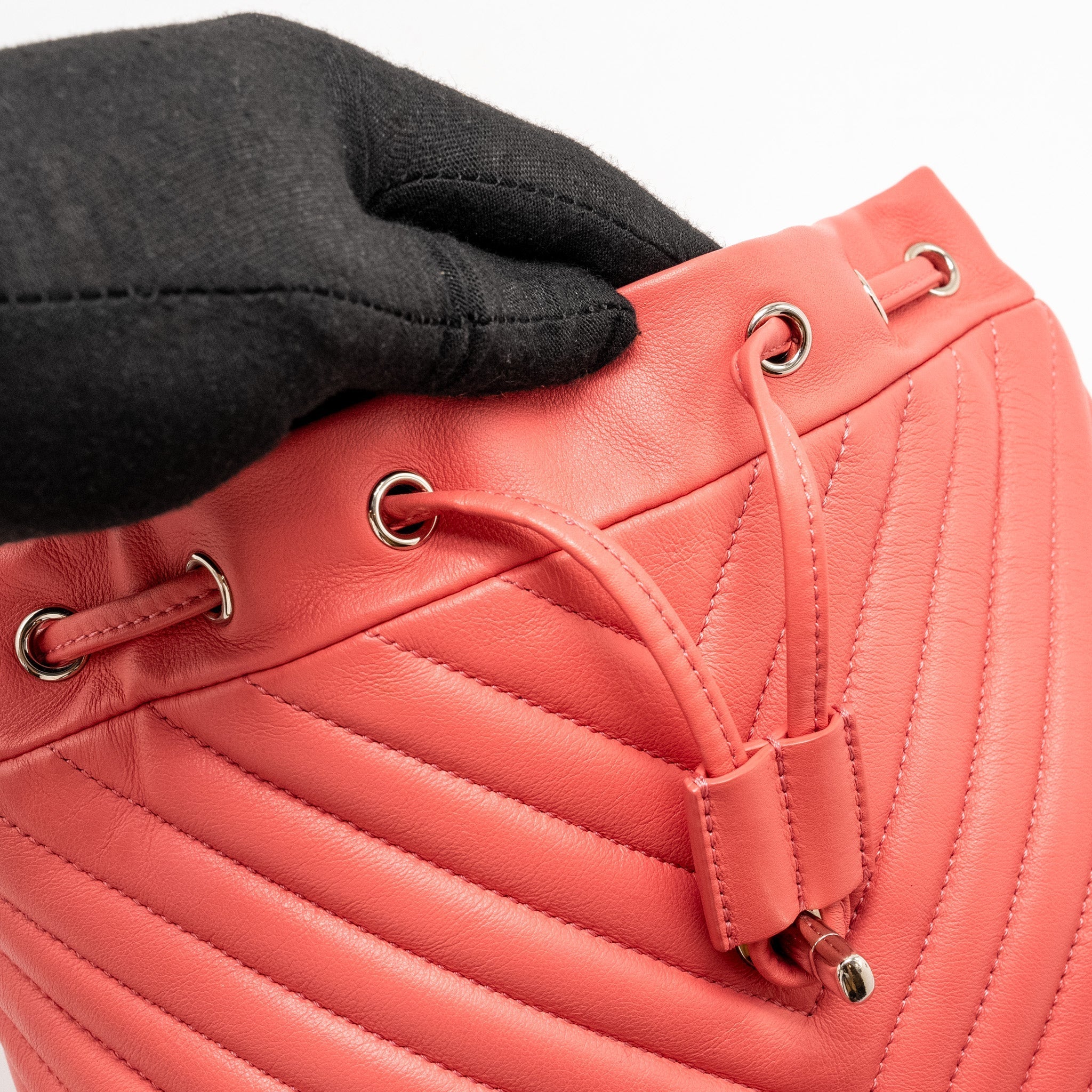 SMALL URBAN SPIRIT BACKPACK CHEVRON CALFSKIN PINK SHW