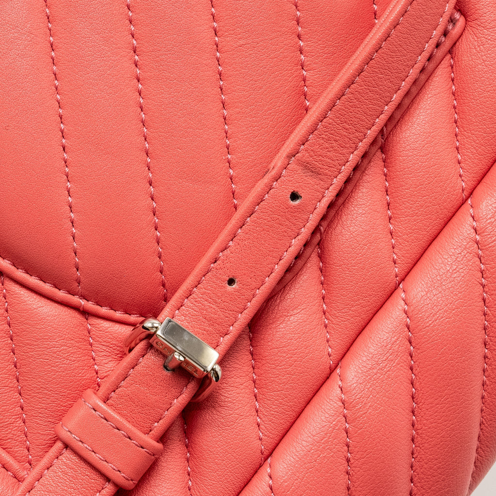 SMALL URBAN SPIRIT BACKPACK CHEVRON CALFSKIN PINK SHW