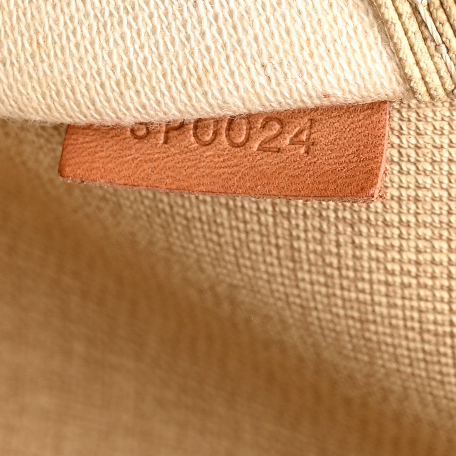 MONOGRAM SIRIUS 55