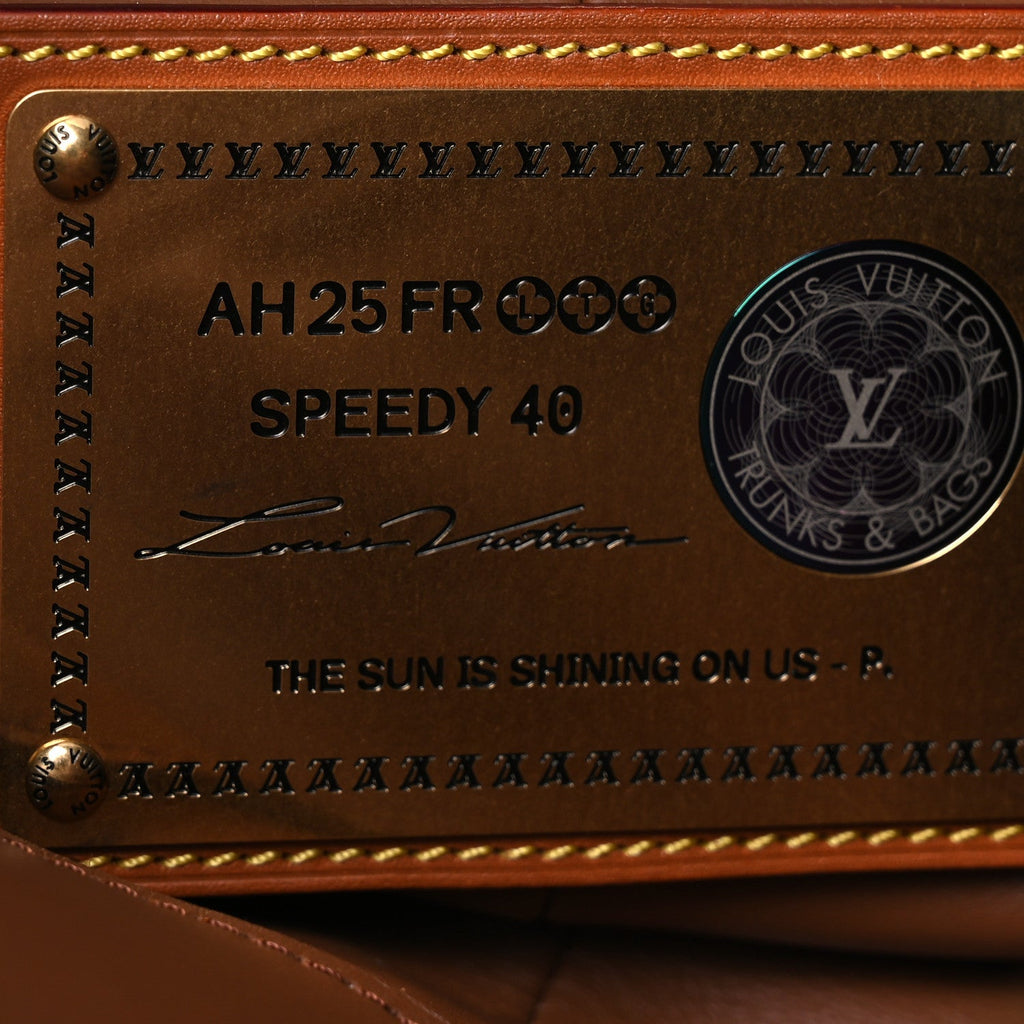 CALFSKIN MONOGRAM SPEEDY P9 BANDOULIERE 40 GREEN SANCHA